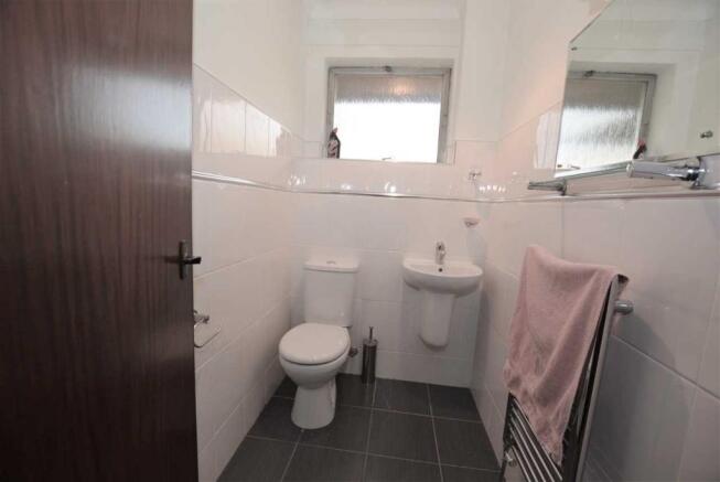 SEPARATE WC
