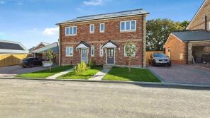 19, Sunset Drive, Gurnard, Cowes PO31 7GE