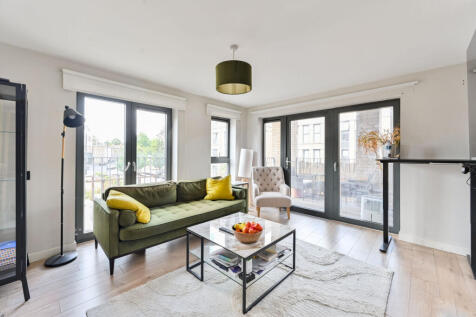 Bourbon Road, Oval, London, SW9