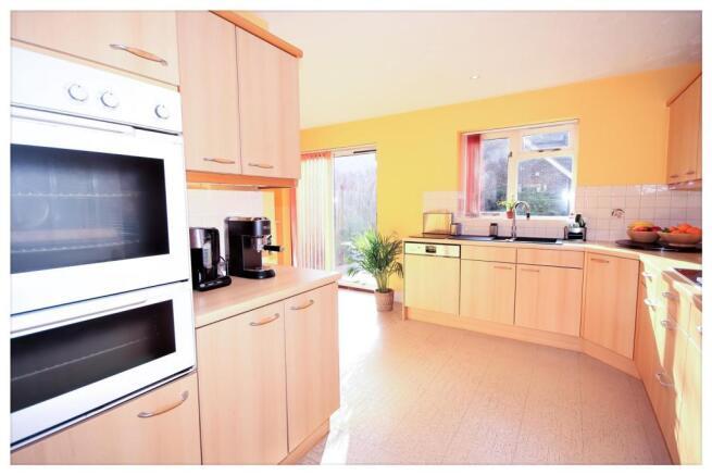 Kitchen 3