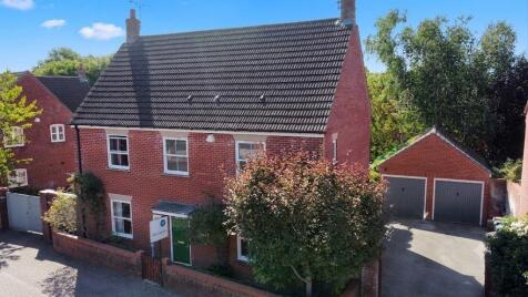Teasel Close, Devizes, SN10