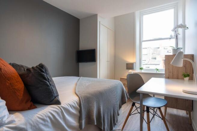 136DR - Bedroom 2