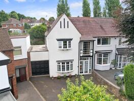 1, Oakham Crescent, Dudley DY2 8AJ