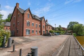 Apartment 5, 1 Brindley House, Waters Way, Manchester M28 2AG