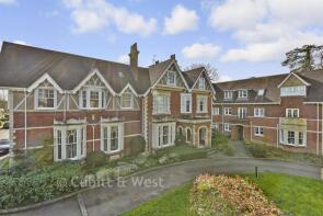 Flat 4, 61 Cooper Lodge, Massetts Road, Horley RH6 7DT