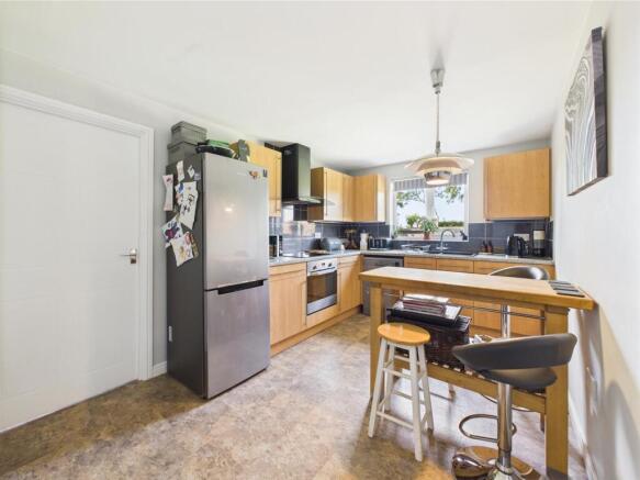 Kitchen:
