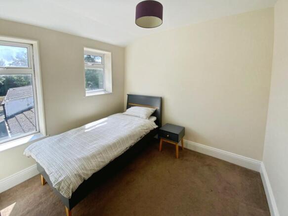 3 bed Semi-Detached for sale Image 10