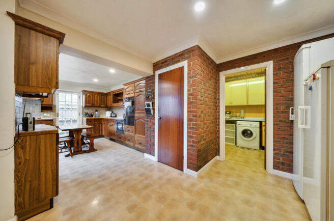 1423214-9-69aec4a...