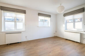 10, Tarragon Grove, Sydenham, London SE26 5ND