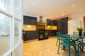 29, Circular Road, Manchester M20 3LB