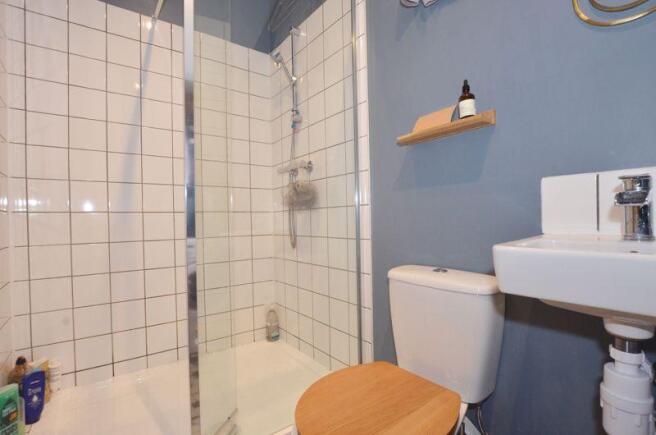 Shower Room/Ut...