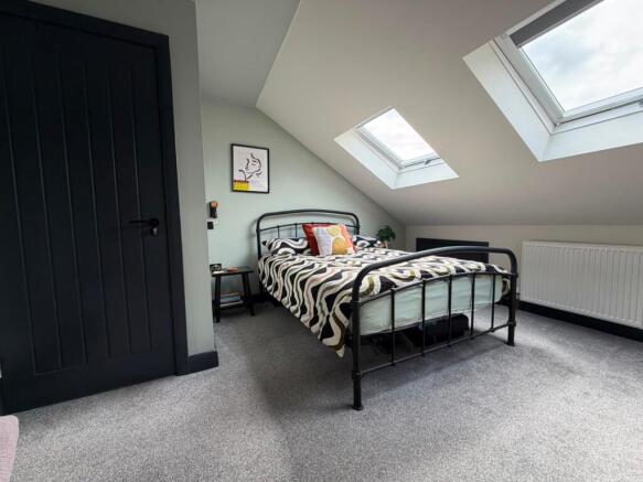 1 bed House Share to rent Image 4