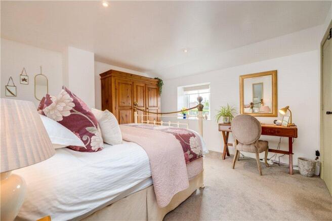 2 bed Detached for sale Image 9
