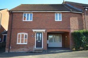 104, Field Close, Sturminster Newton DT10 1QW