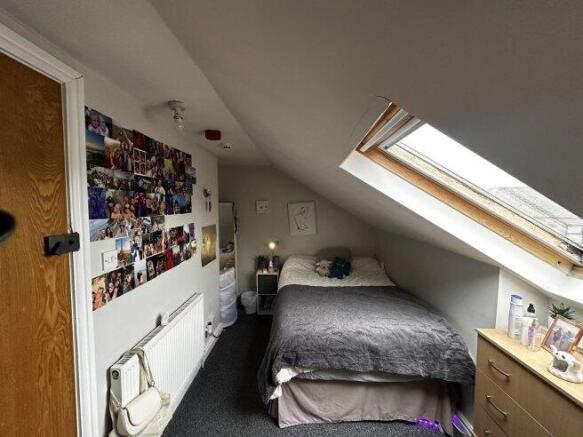 merthyr-street-cf24-4jl-1054445