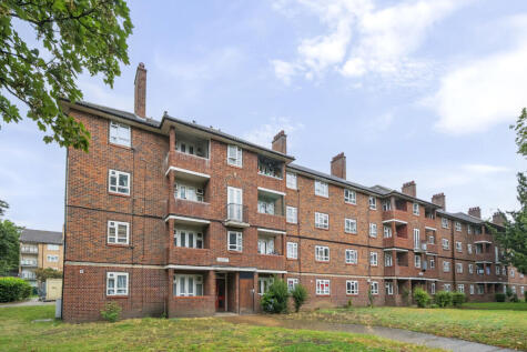 Ravens Way, Lee
