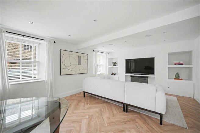 2 bed Semi-Detached for sale Image 10