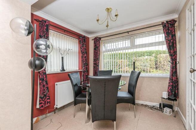 2 bed Detached Bungalow for sale Image 6