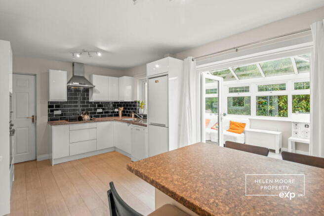 Gorse Way, Ivybridge, Devon photo 4