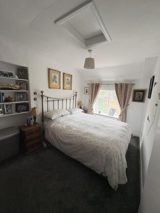 2 bed Terraced for sale Image 6