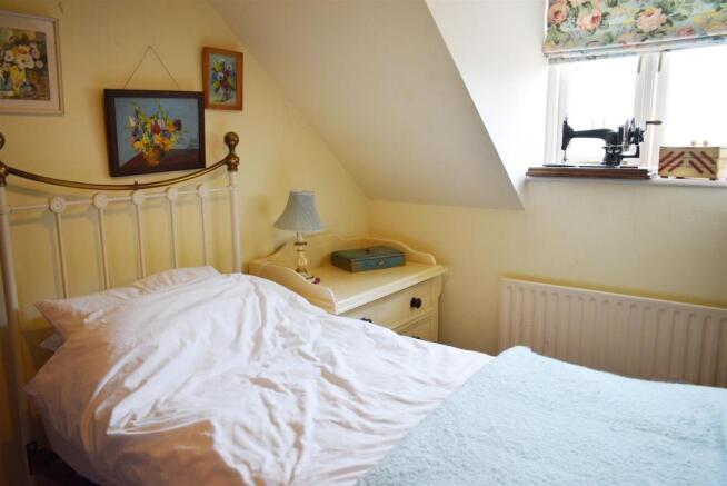 Bedroom 4.JPG