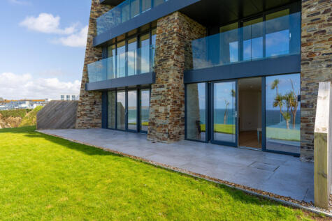 Trebarwith Crescent, Newquay, TR7