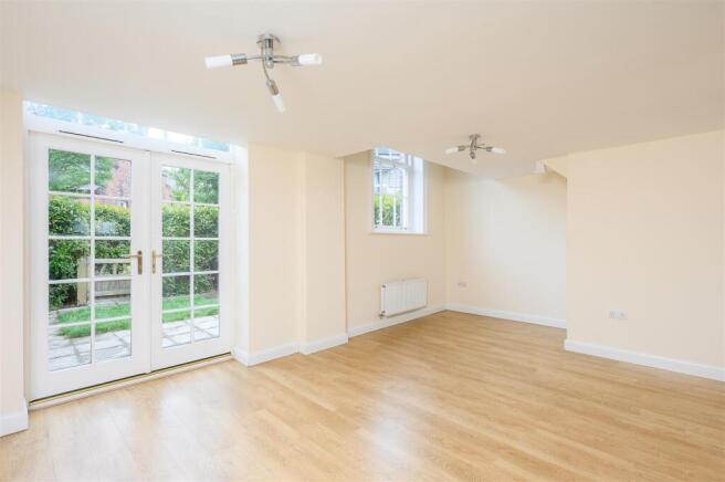 2 bed Terraced for sale Image 4