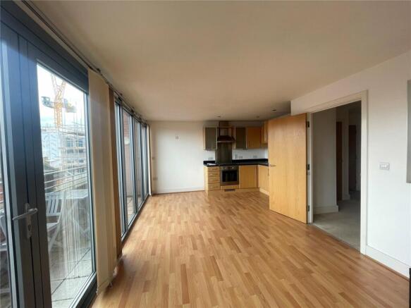 Kitchen Lounge