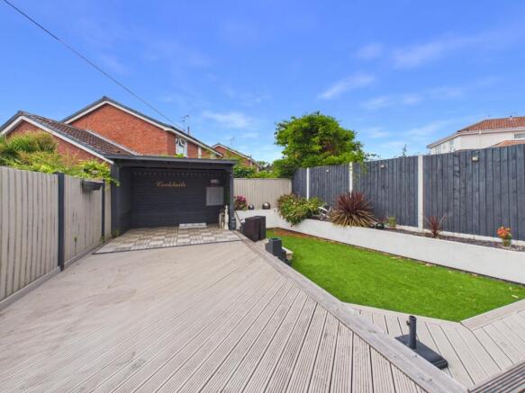 4 bed Semi-Detached for sale Image 7