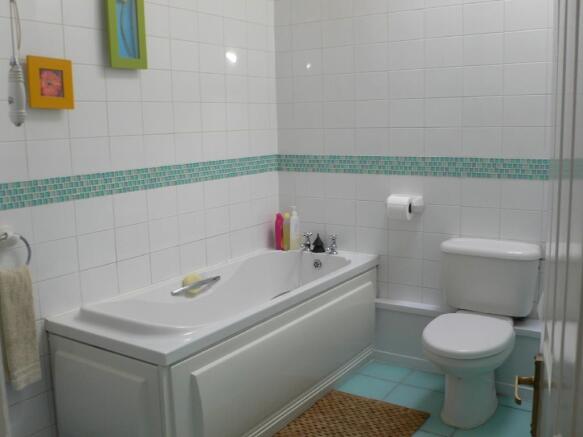 Bathroom/Toilet