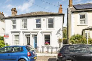 31, St Johns Road, Leatherhead KT22 8SE