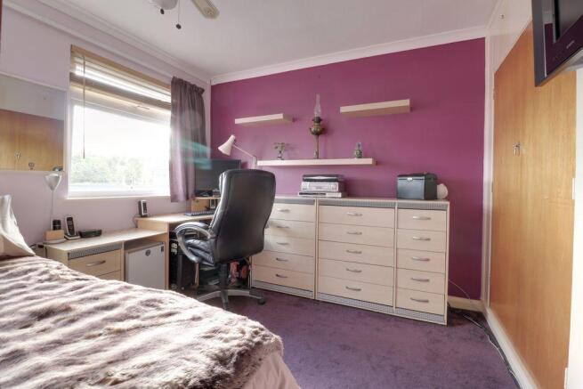 Bedroom 2 (Double)