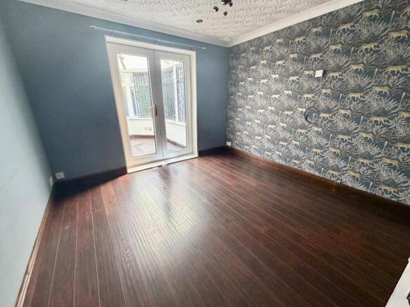 3 bed Semi-Detached Bungalow for sale Image 5