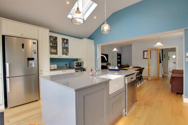 KITCHEN/DINER