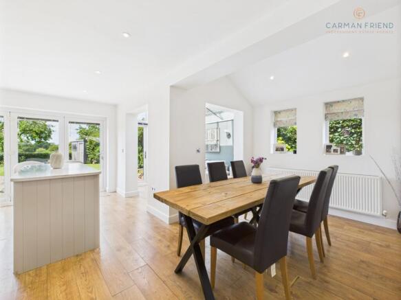 Kitchen/Dining Room