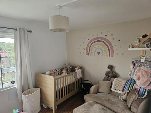 2 bed Flat for sale Image 11