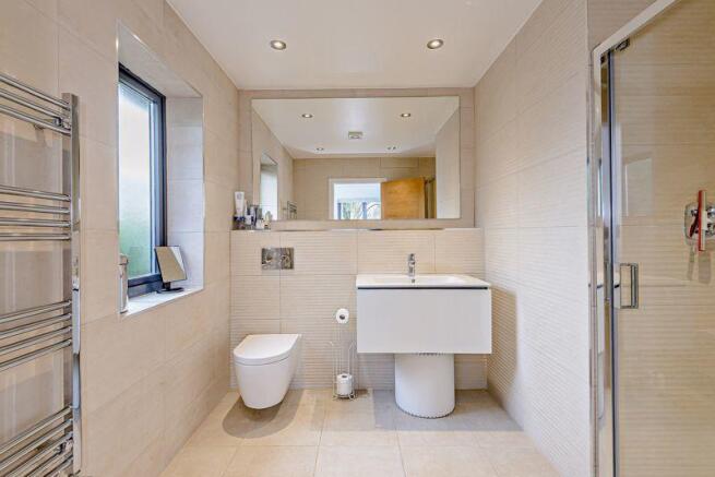 Master En-suite