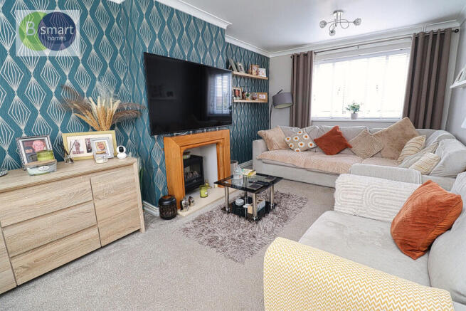 3 bed Semi-Detached for sale Image 5