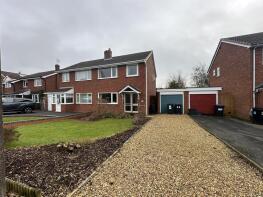 56, Yew Tree Grove, Woodhill, Highley WV16 6DG