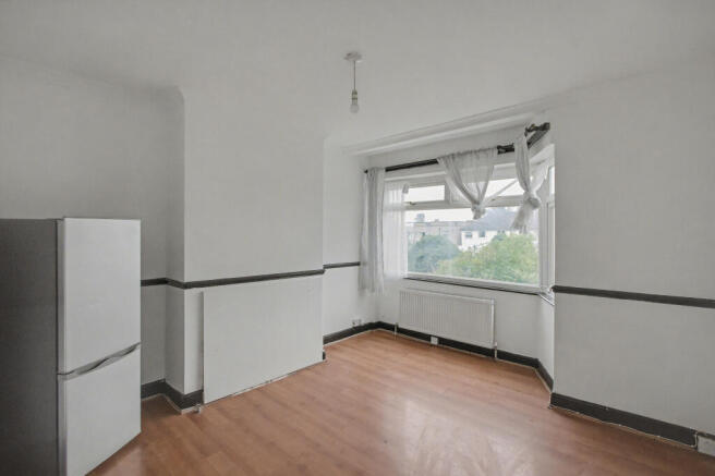 183 Burnham Road, Dartford, Kent, DA1 5AU