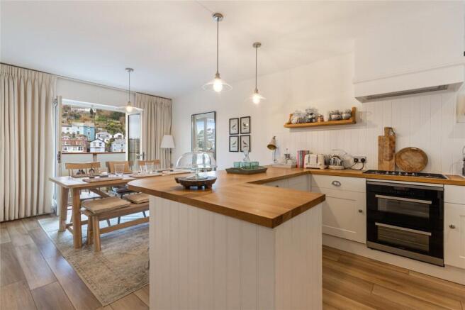 Vicarage Hill, Dartmouth photo 2