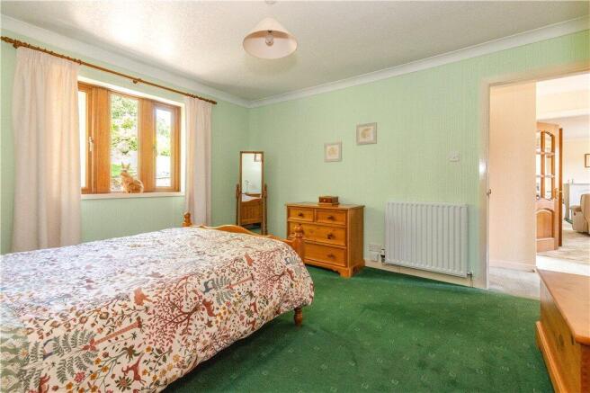 2 bed Bungalow for sale Image 12
