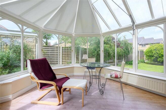 4 bed Detached for sale Image 7