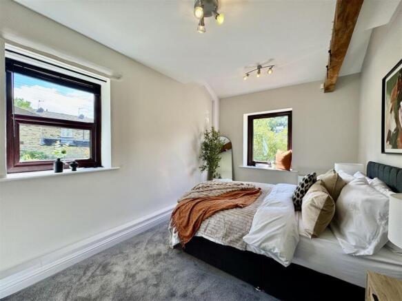2 bed Detached for sale Image 11