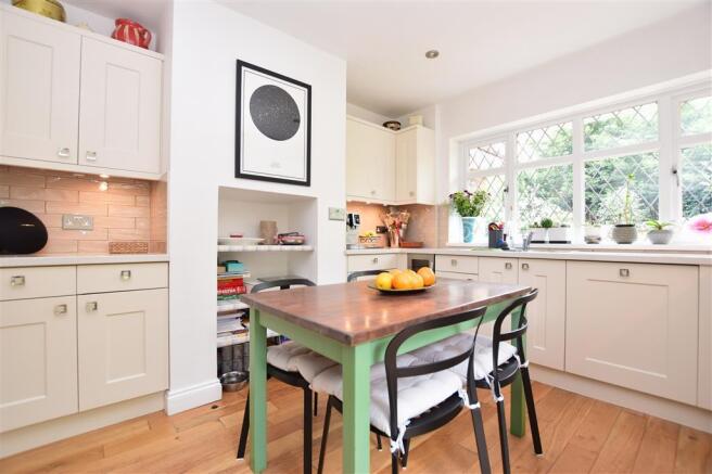 Kitchen / Breakfast Room