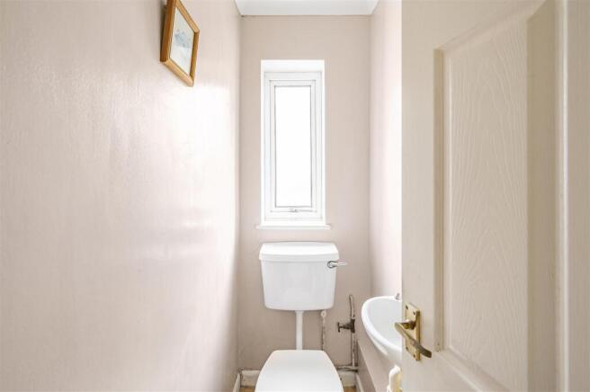 Cloakroom/WC