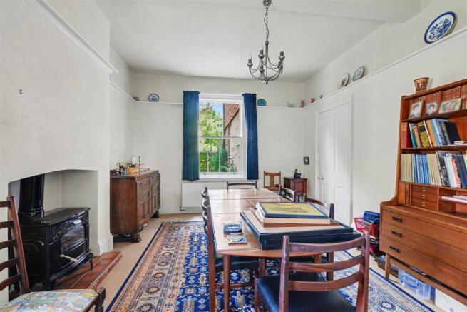 Dining Room_2.jpeg