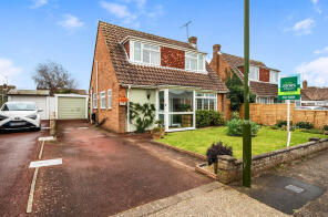 138, Western Road, Lancing BN15 9TY