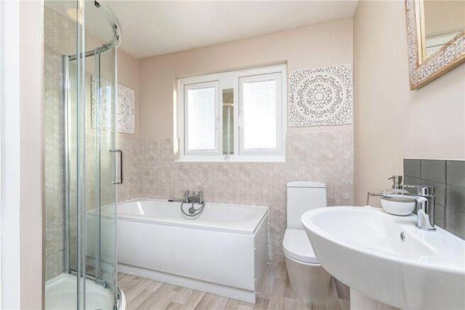 3 bed Semi-Detached for sale Image 11