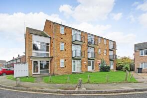 4, Moat House, Rhodaus Close, Canterbury CT1 2RF